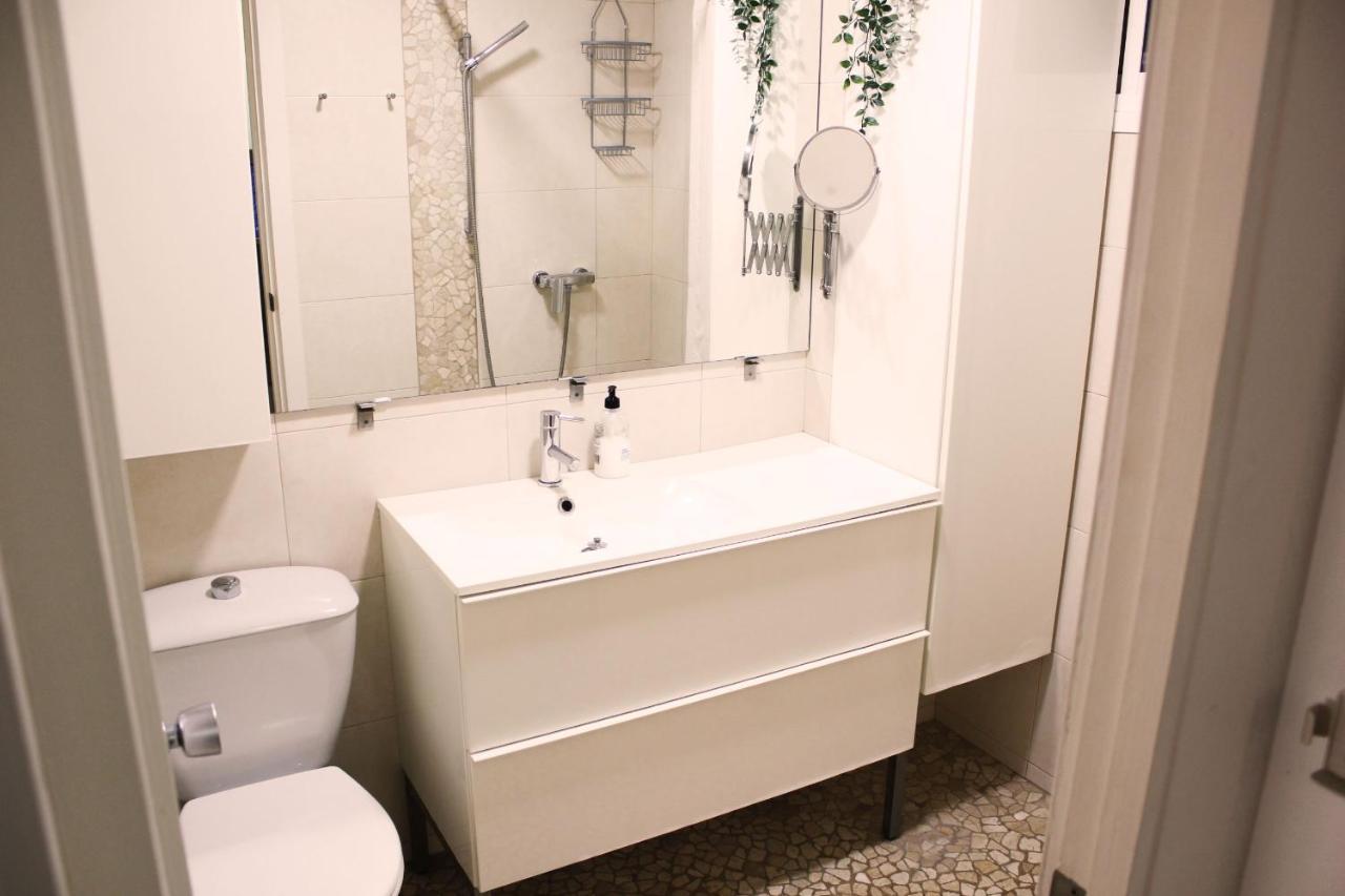 Jupiter 1 Bedroom Zen Appartment بينالماذينا المظهر الخارجي الصورة